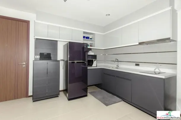 WYNE Sukhumvit - Contemporary One Bedroom Condo with City Views near BTS Phra Khanong 3