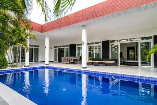 4-bed Villa for sale in Hin Lek Fai & West Hills — 4-bedroom villa · Hin Lek Fai & West Hills