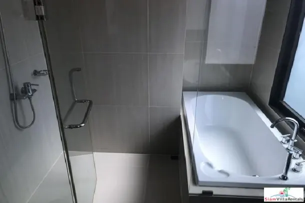 Villa Asoke - Modern Two Bedroom Corner Unit for Rent in Asok 4