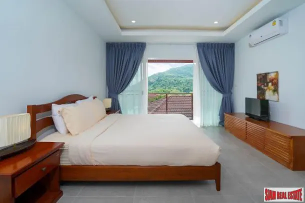 Nai Harn Re Life - Two Bedroom Apartment within a Low-Rise Block For Rent 3