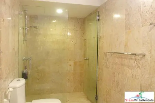 Silom Suites - Large One Bedroom 70 Sqm Condo for Rent 3