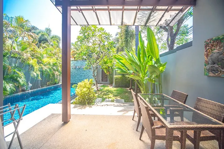 Onyx Saiyuan Estate // 2 bed 2 bath semi-detached corner villa 10 mins drive to Nai Harn beach 3