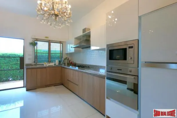 Attractive, Classic-style Residence With A Private Large Garden In A Peaceful Neighbourhood Close To Chiang Mai City. 4