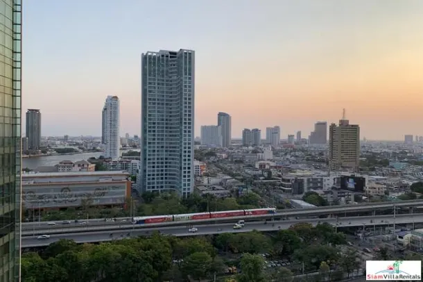 The River - Large 2 Bed Corner Unit on the 59th Floor for Rent in Sathorn 3