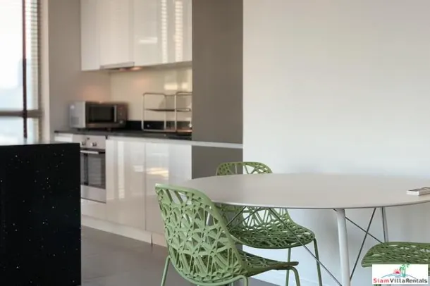 The River - Large 2 Bed Corner Unit on the 59th Floor for Rent in Sathorn 2
