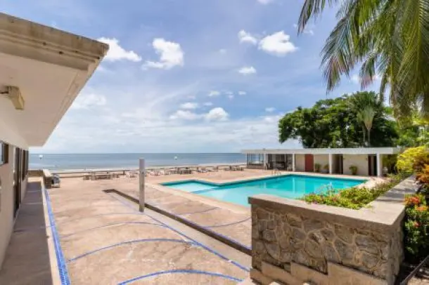 Best Location Beachfront Townhouse with Fantastic Sea Views 3