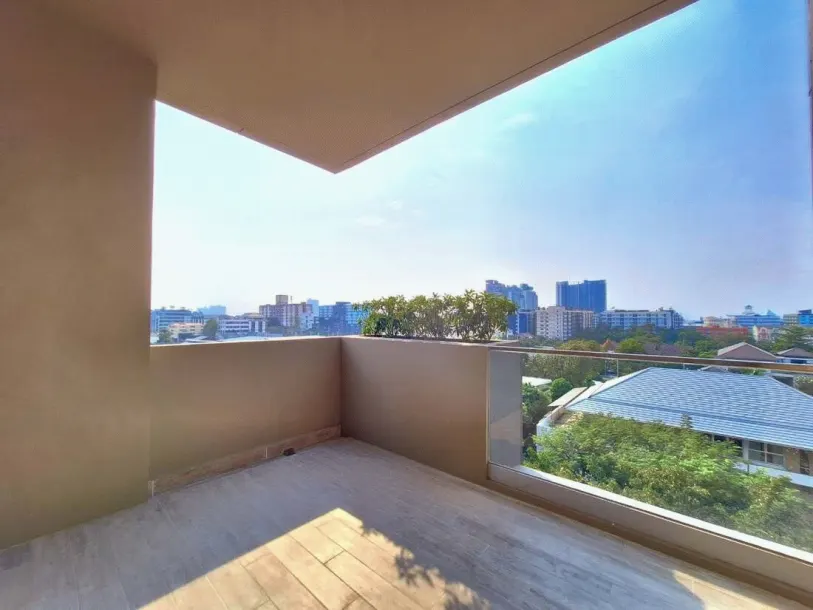 Service Apartment - Spacious Modern Three Bedroom with Maid quarter For Rent With City Views In Bangna,Bangkok. 3