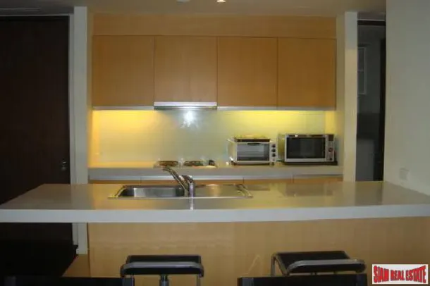 The Lakes - Two Bedroom Condo for Rent in prime Sukhumvit 16 area. 2