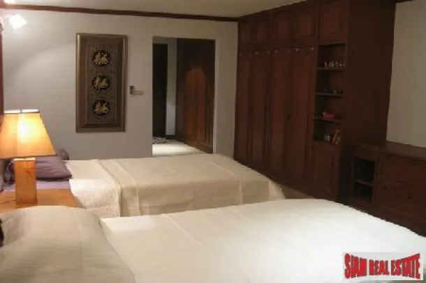 2 Bedroom, 2 Bathroom Condominium Recently Renovated Throughout - Na Jomtien 2