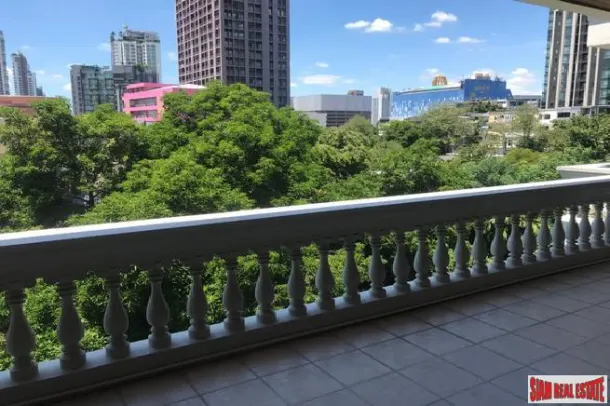 3-bed Apartment for rent in Ekkamai — 3-bedroom apartment · Ekkamai