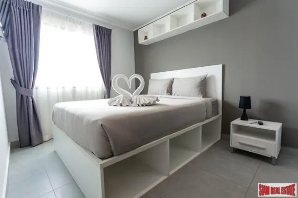 Tower I - Modern Bright Two Bedroom Condo for Rent Near Many Amenities for Rent in Chalong 3