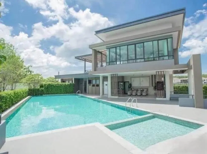 Passorn Kohkaew I 3 bedroom house fully furnished for rent 2