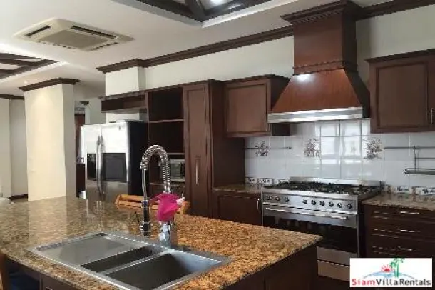 Windmill Village - Luxury House with Pool, 5 bedroom, 4 bathroom near Mega Bangna, Bangkok Pattana School 2