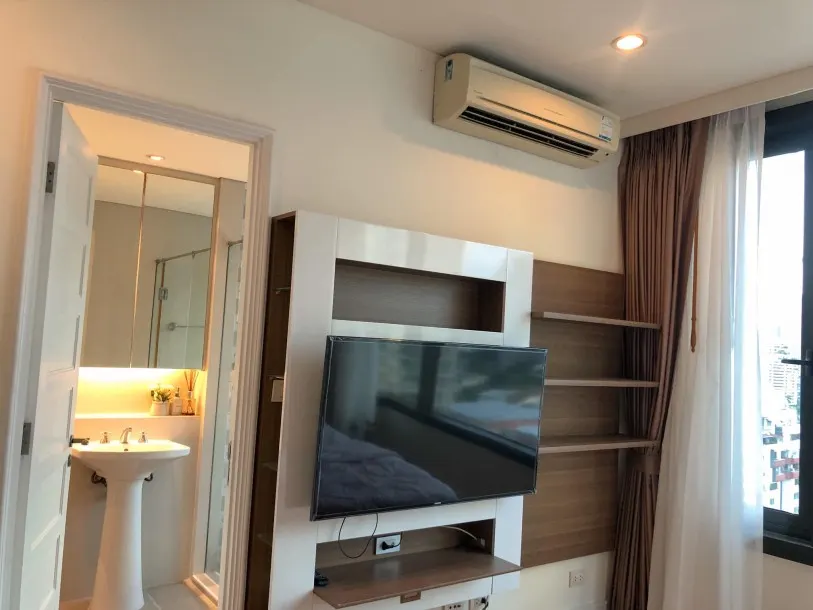 Aguston Sukhumvit 22 - Pets Friendly - Two Beds , Two Bath unit Phromphong area,Bangkok 2