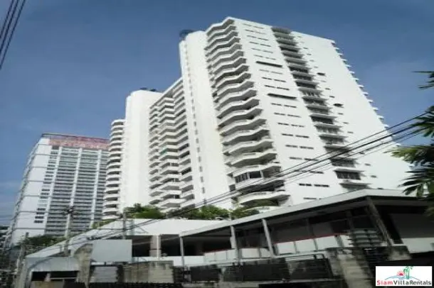 3-bed House for rent in Asoke — 3-bedroom house · Asoke