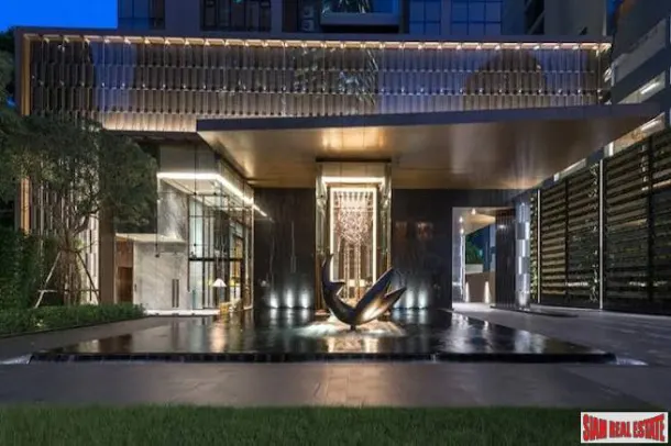 Vittorio - Two Bedroom Corner Condo for Rent with Panoramic Views of the City in Phrom Phong 3