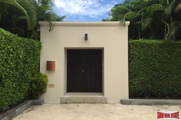 The Vineyard Phase 3 - Spectacular Three Bedroom Private Pool Villa with Jacuzzi for Sale in East Pattaya 4