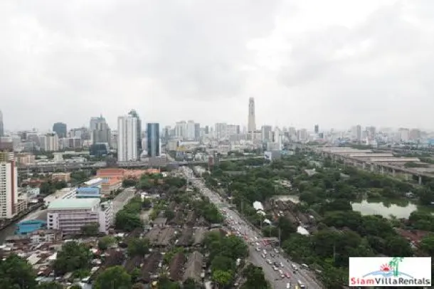 Circle Condominium - Beautiful and Large 3 bedroom @ 177 Sqm for Rent in Phetchaburi 4