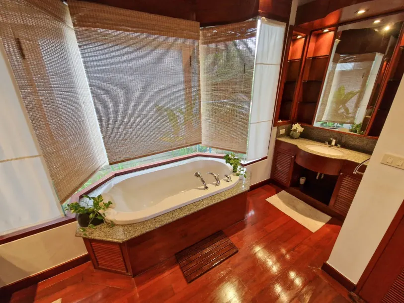 Luxury 3 Bed 3 Bath Pool villa in Ayara Surin Villas, 10 mins walk to Surin Beach 2