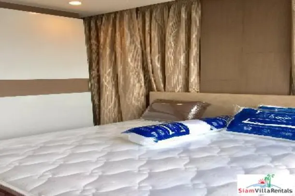 The Prime 11 - Large Two Bedroom for Rent with Wonderful City Views near BTS Nana 2