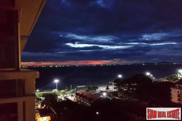 Lumpini Park beachfront condominium with beautiful view 2
