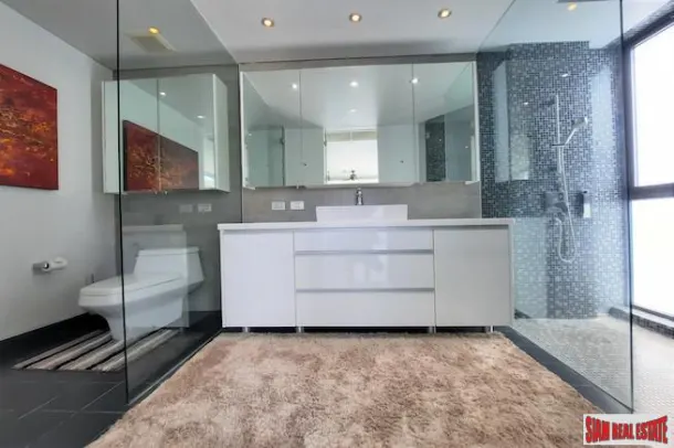 Absolute Twin Sands Tri Trang Beach - One Bedroom Sea View in Luxury Patong Condo 2
