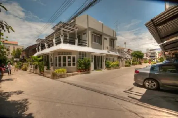 6-bed House for sale in Central Hua Hin — 6-bedroom house · Central Hua Hin