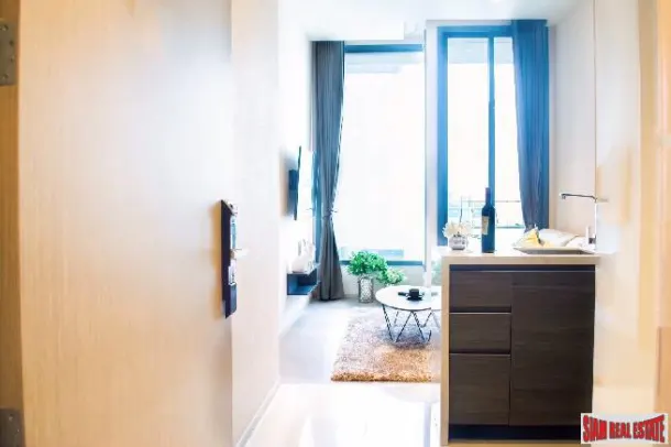 The Esse Asoke - Luxury City View Condos in the Heart of Bangkok 2