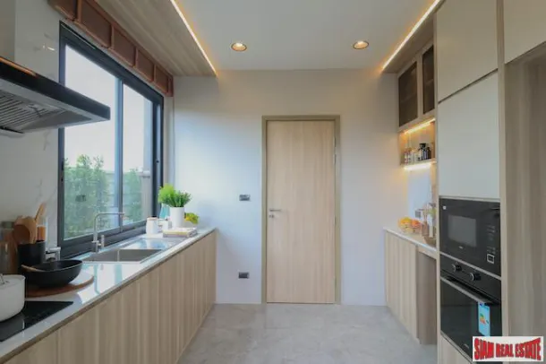 Large &amp; Room New Two Storey 4+ 1 Bedroom Pool Villas for Sale in Pattaya 3