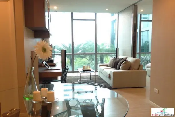 The Room Sukhumvit 21 - Garden and Pool Views from this Contemporary One Bedroom on Sukhumvit 21 3