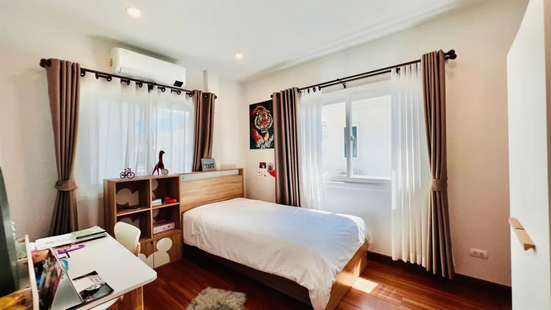 Supalai Palm Spring Phuket - Modern 4-Bedroom Family House in Phuket 4