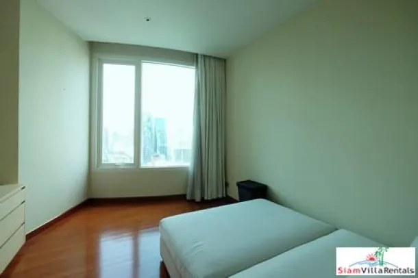 The Infinity - 5-star Luxurious 2 Bedroom Condo for RentRight on BTS Chong Nonsi 2