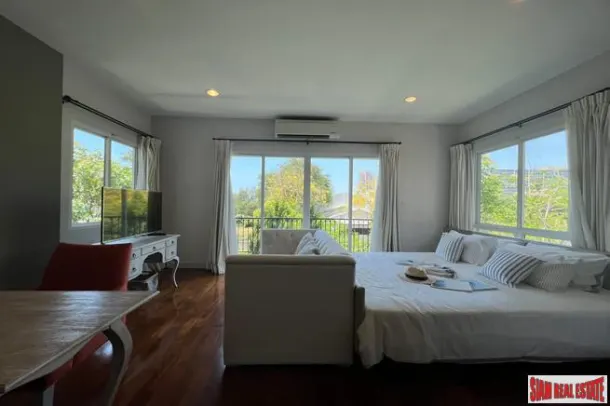 Newly Completed Single Houses in Beach Front Resort Estate at Cha Am-Hua Hin - Large Discounts Available! 3