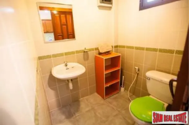 Super Big Pool Villa for Sale on the Hills Close to South Pattaya just 250 Meters to the Sea 4