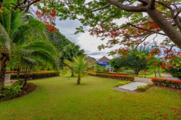 Amazing Mountain Views 5 Bed Pool Villa 3