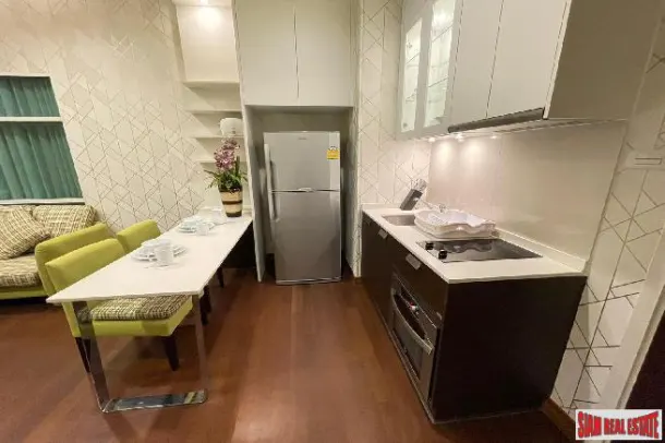 Ivy Thonglor - Bright and Well Decorated One Bedroom Condo for rent in Kamphaeng Phet 4