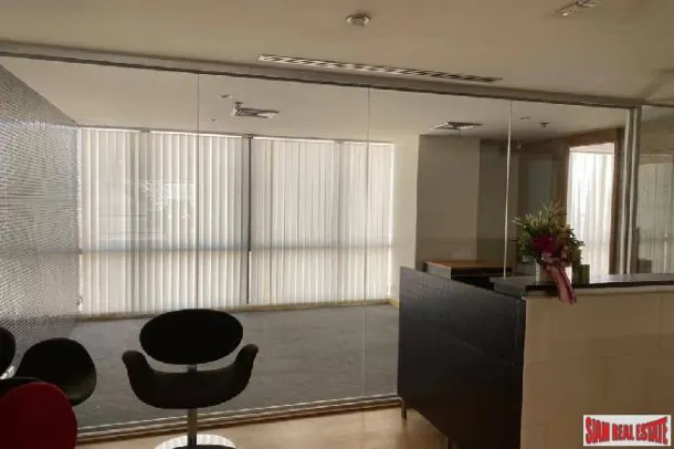 P.S. Tower Office Space - Office Space for Sale on 33rd Floor in Aoke, Bangkok 2