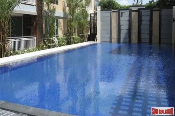 Centric Scene Aree 2 - New High Quality Three Bedroom Contemporary Condo for Rent in Ari Low-rise 4