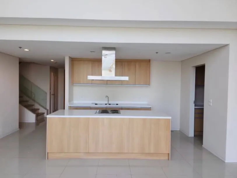Villa Asoke Condominium I 4 Bed 4 Bath City View in Asoke 3
