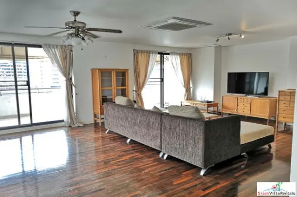 Lily House - Three Bedroom + Study Pet Friendly Low Rise Penthouse in Asoke 2