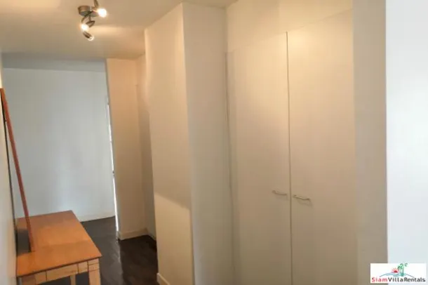 Lily House - Three Bedroom + Study Pet Friendly Low Rise Penthouse in Asoke 4