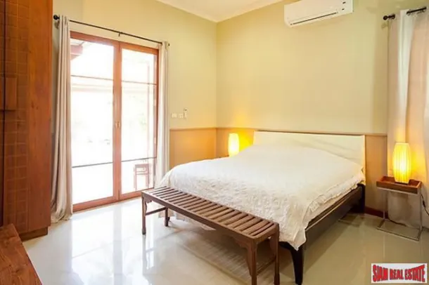 White Lotus II Estate - Luxurious Four Bedroom Pool Villa and Elegantly Decorated for Sale in Hua Hin 4