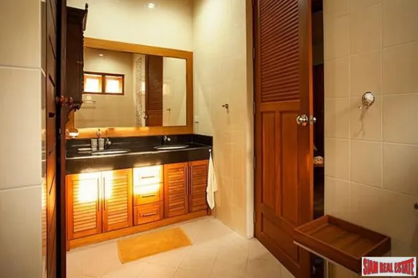White Lotus II Estate - Luxurious Four Bedroom Pool Villa and Elegantly Decorated for Sale in Hua Hin 2