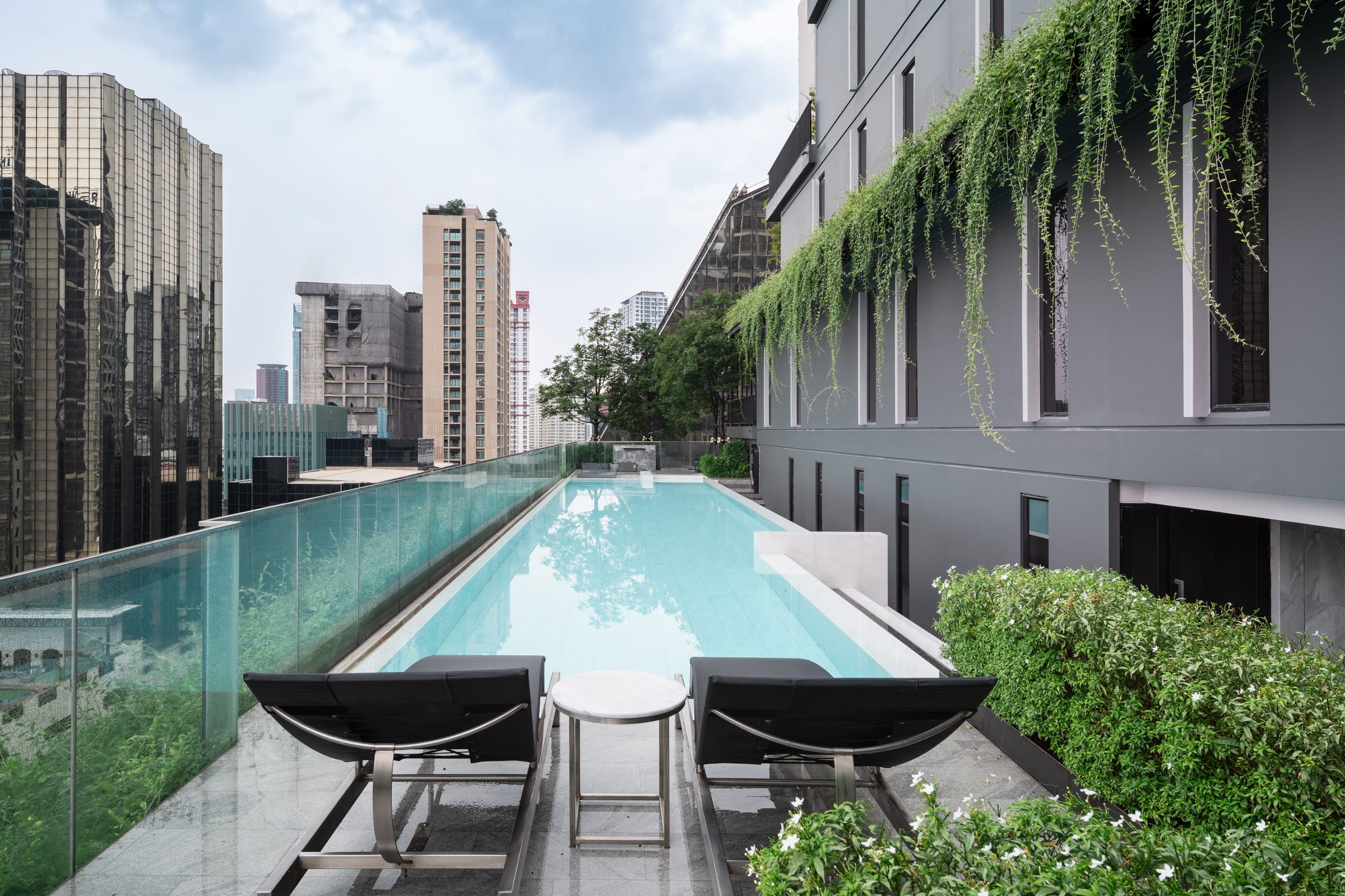 1-bed Hotel Residence for rent in Victory Monument — Park Origin Phayathai