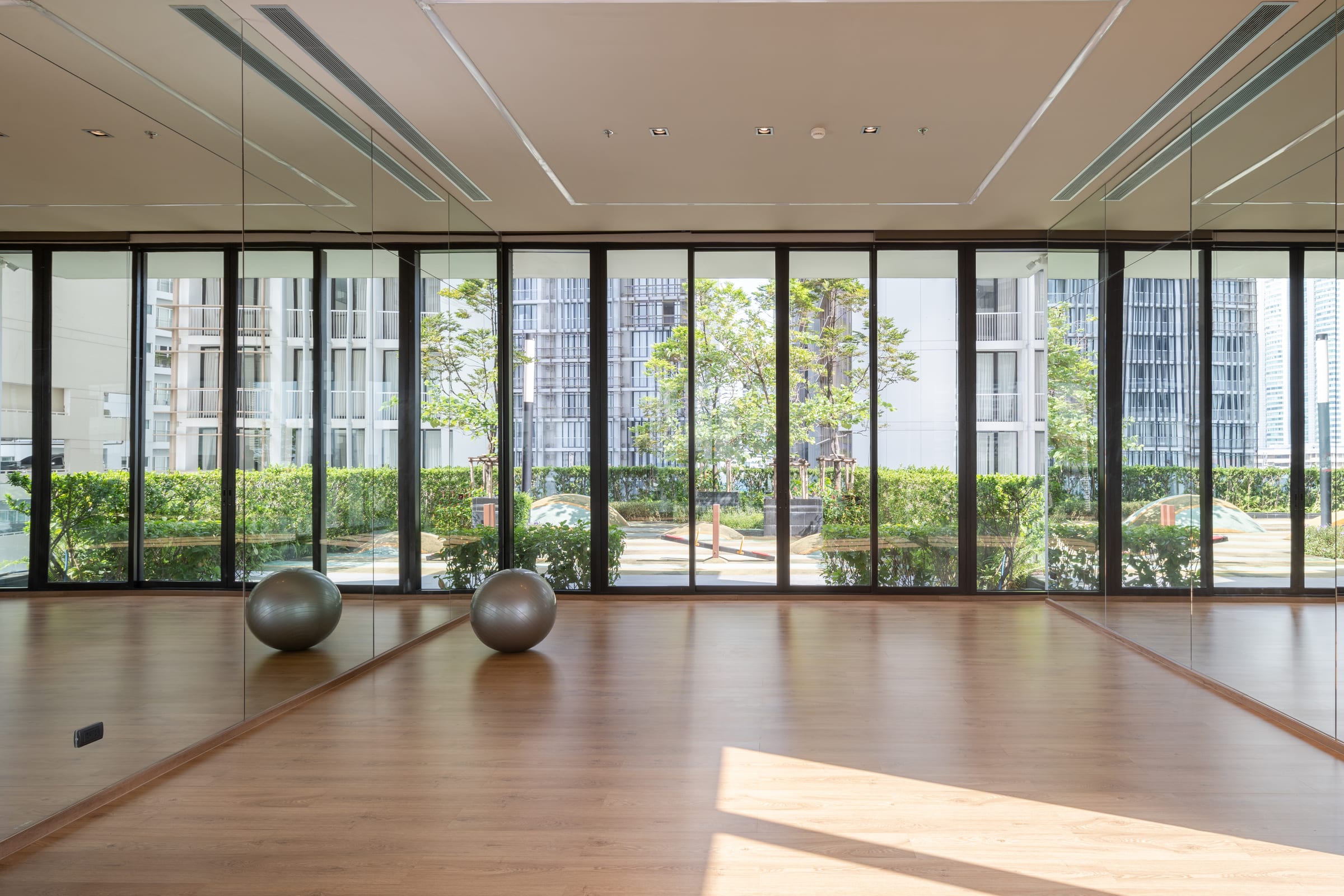 2 Bedroom Plus (Tower 4), 58 sq.m. — Hampton Residence Next to Emporium (Park Origin Phrom Phong) | Hotel Residence near BTS Phrom Phong 4