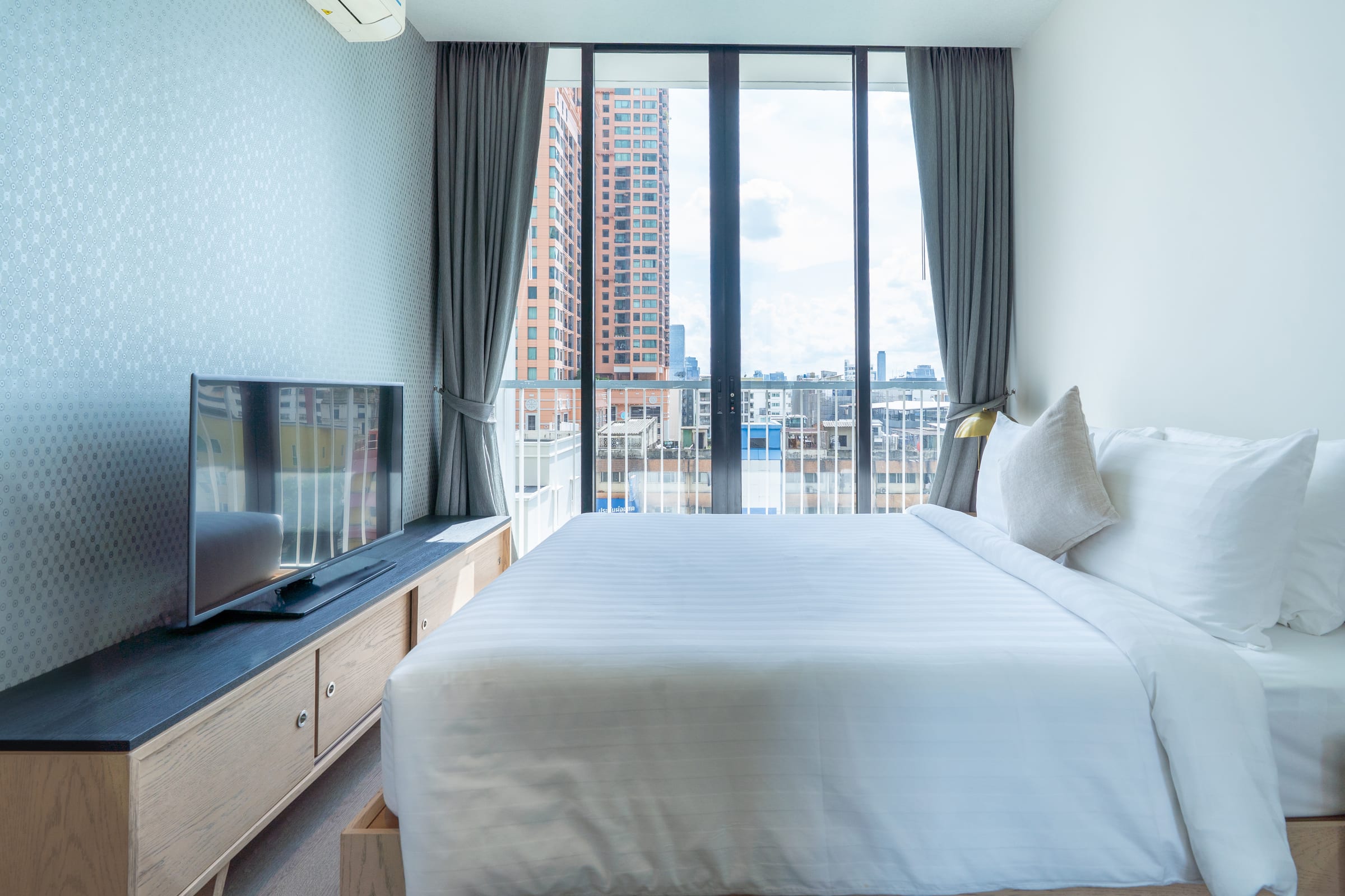 2 Bedroom Plus (Tower 4), 60 sq.m. — Hampton Residence Next to Emporium (Park Origin Phrom Phong) | Hotel Residence near BTS Phrom Phong 8