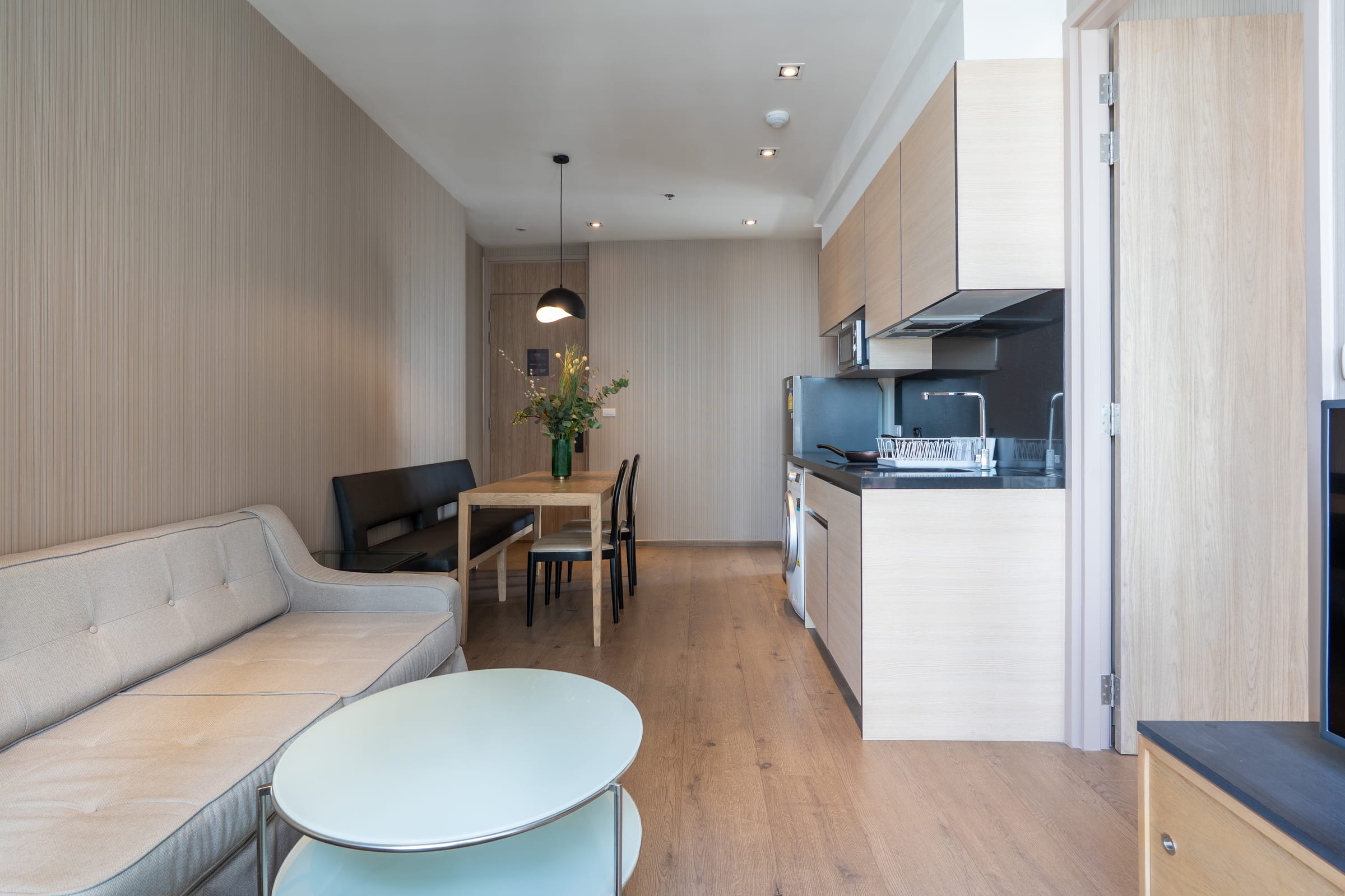 2 Bedroom (Tower 4), 56 sq.m. — Hampton Residence Next to Emporium (Park Origin Phrom Phong) | Hotel Residence near BTS Phrom Phong 2