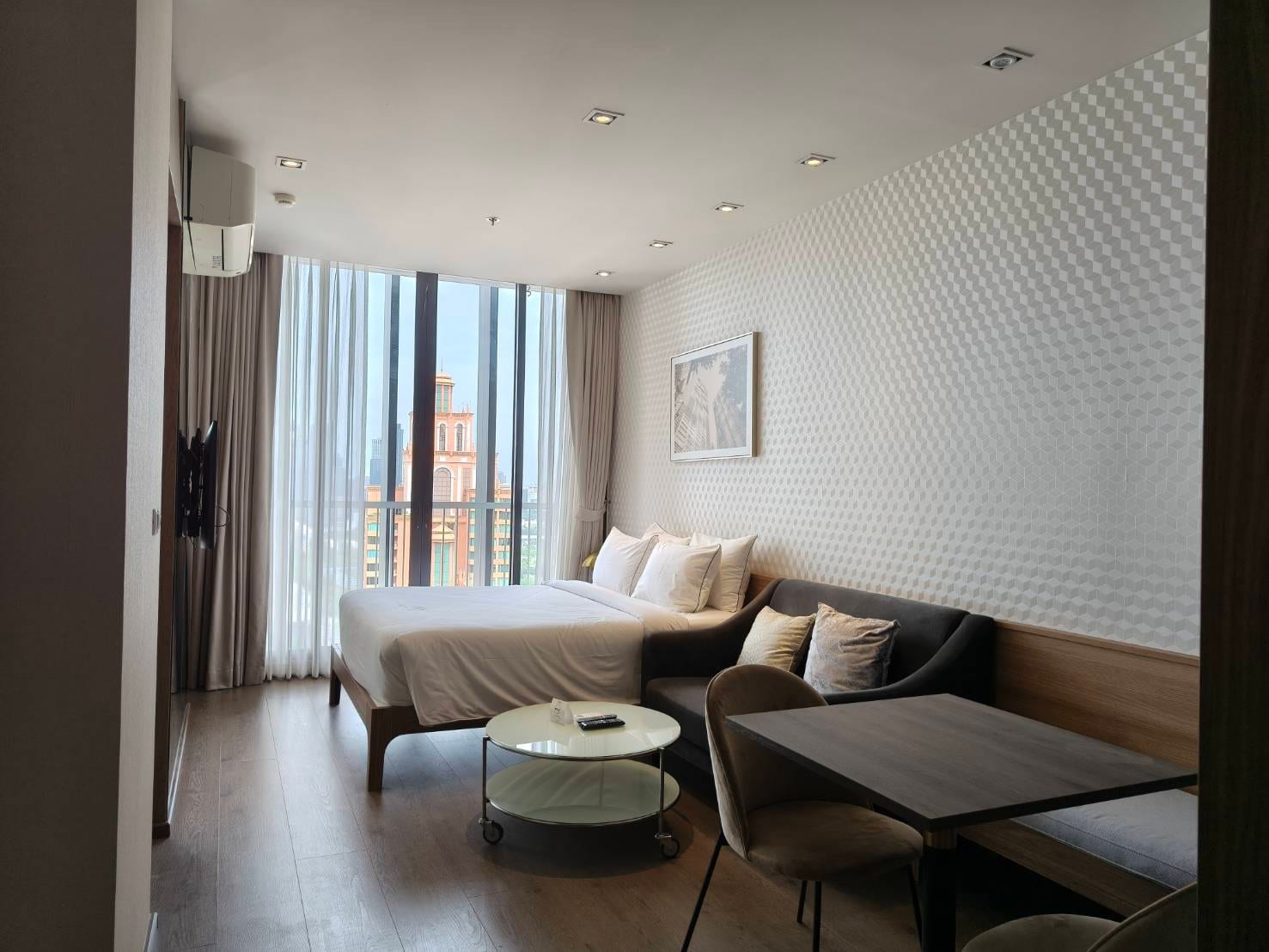 Hotel Residence for rent in Phrom Phong — Park Origin Phrom Phong