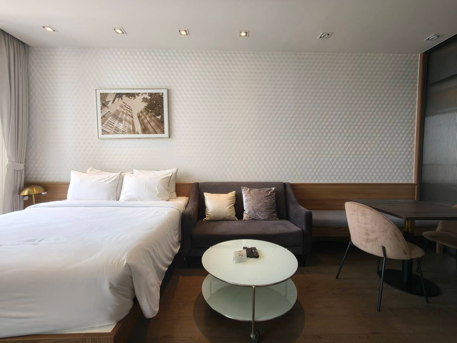Studio, 29 sq.m. — Hampton Residence Next to Emporium (Park Origin Phrom Phong) | Hotel Residence near BTS Phrom Phong 5